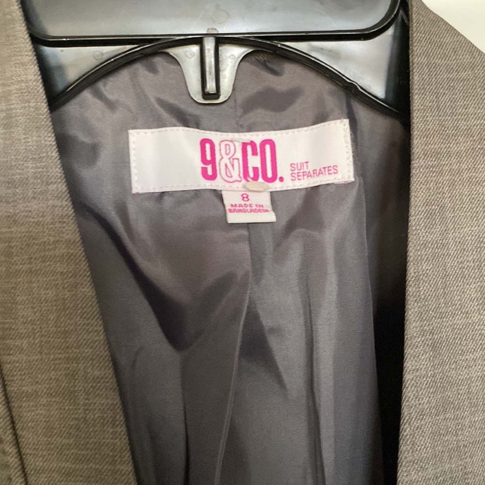 New Suit Coat Size 8 - Picture 3 of 5